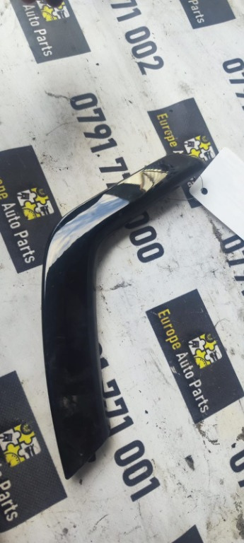 Trim usa stanga fata Peugeot 208 1.6 HDI an 2013 cod 9676395077