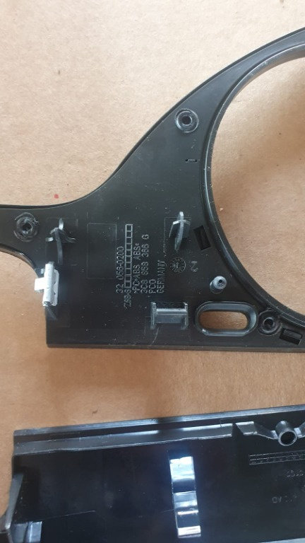 Trimuri bord Vw Passat B6 2006 2007 2008 2009 cod piesa 3C0850407