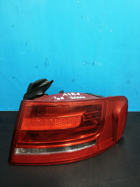 Tripla dreapta Audi A4 B8 berlina