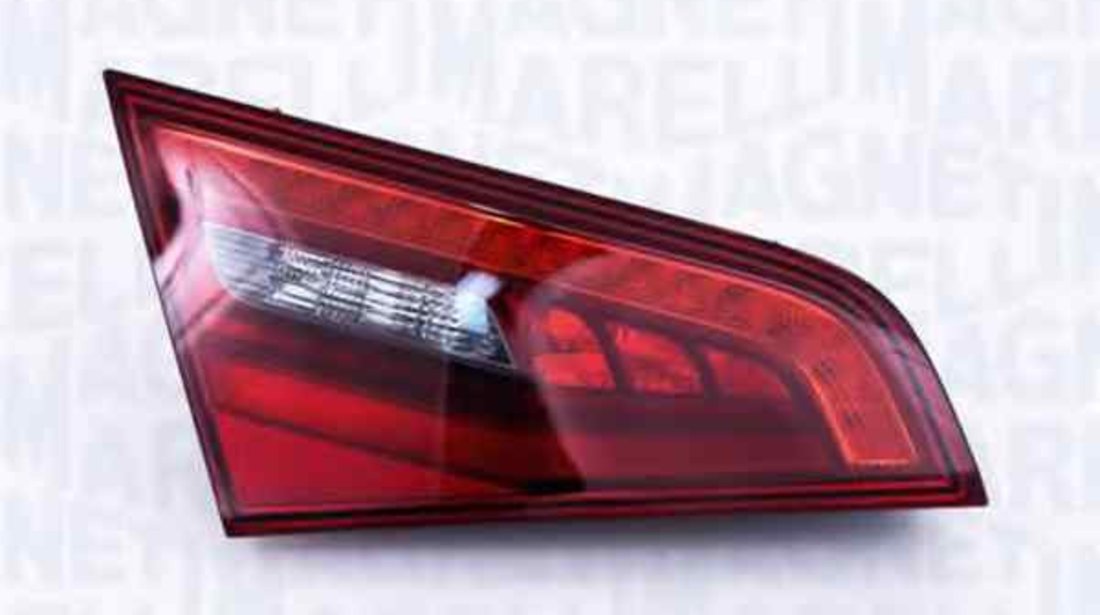 Tripla Lampa spate AUDI A3 8V1 MAGNETI MARELLI 714081110801