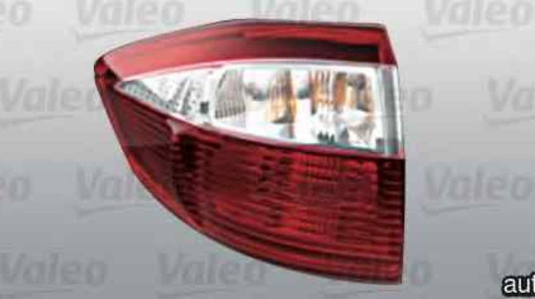 Tripla Lampa spate FORD C-MAX II VALEO 044444