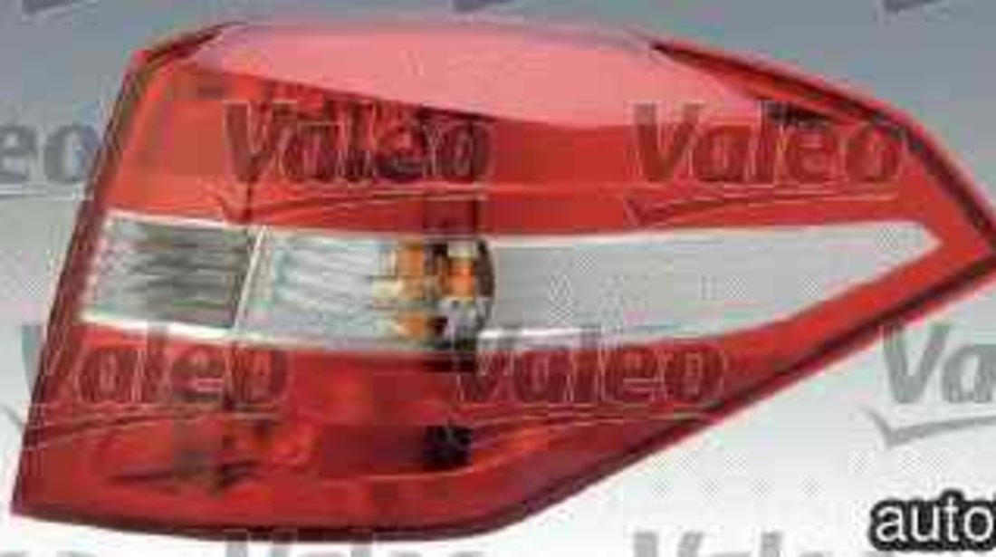 Tripla Lampa spate RENAULT LAGUNA III BT0/1 VALEO 043647