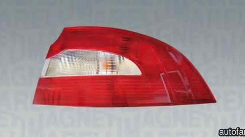 Tripla Lampa spate SKODA SUPERB 3T4 MAGNETI MARELLI 714027051801