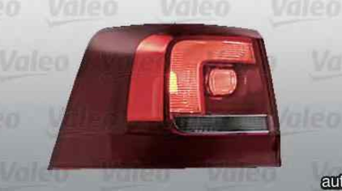 Tripla Lampa spate VW SHARAN 7N VALEO 044461