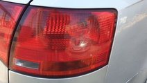 Tripla Lampa Stop Dreapta Aripa Audi A4 B7 Break C...
