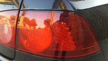 Tripla / Lampa / Stop Dreapta Aripa / Caroserie VW...