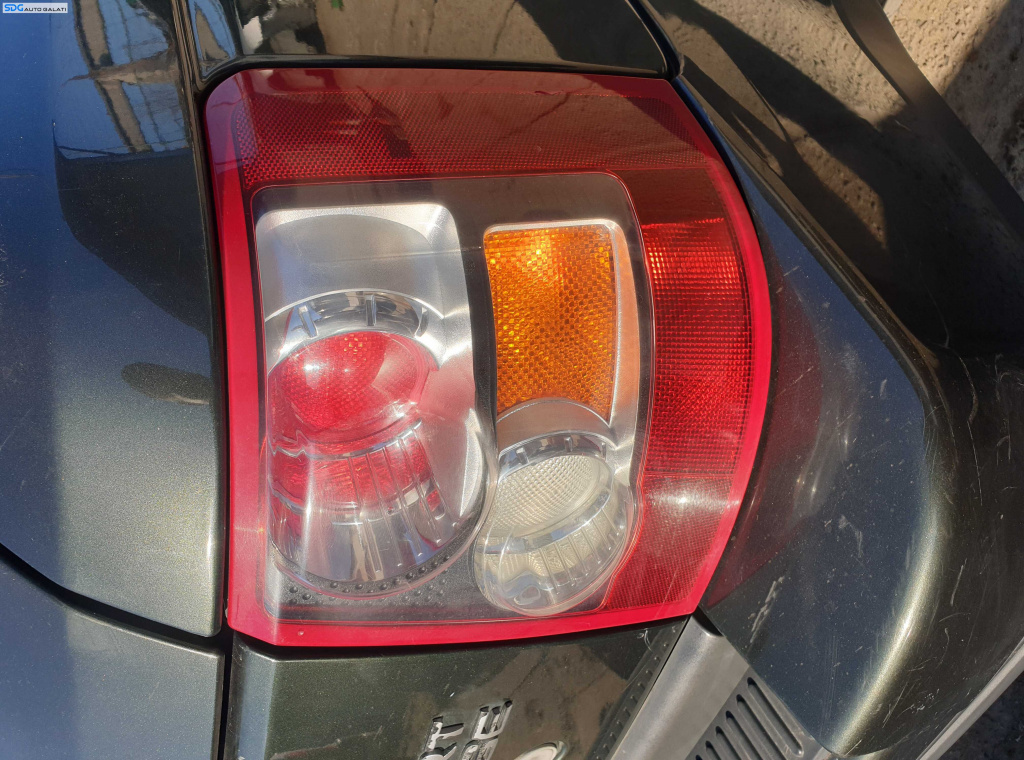 Tripla Lampa Stop Dreapta Land Rover Range Rover Sport L320 2005 - 2009 [K4426]
