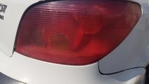 Tripla / Lampa / Stop Dreapta Peugeot 307 Hatchbac...