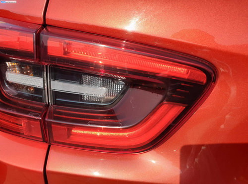 Tripla Lampa Stop Led Stanga de pe Haion Capota Portbagaj Renault Kadjar NFL Non Facelift 2015 - 201...
