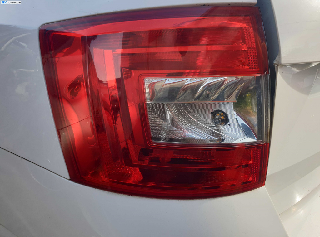 Tripla Lampa Stop Stanga Skoda Octavia 3 Break Combi 2013 - 2020 [K4751]