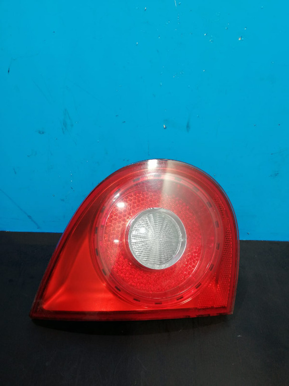 Tripla stanga haion Volkswagen Golf 5