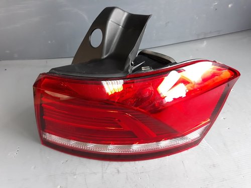 Tripla stop dreapta vw passat b8 combi 3g9945312