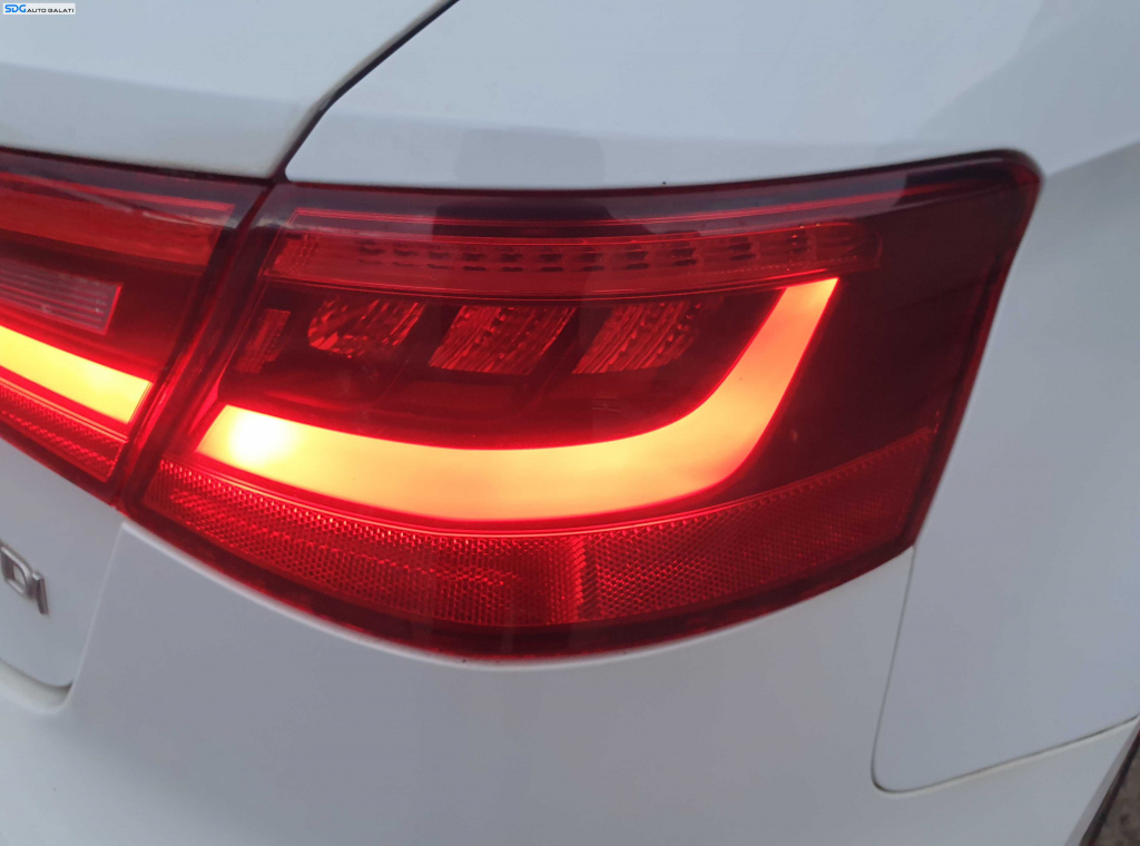 Tripla Stop Lampa Dreapta de pe Aripa Caroserie Audi A3 8V NFL Non Facelift 2012 - 2016 [K3280]