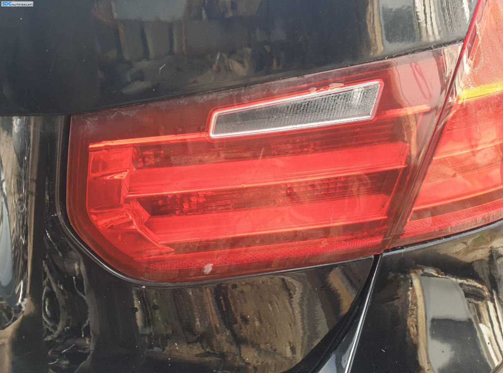 Tripla Stop Lampa Dreapta de pe Haion Haion Portbagaj BMW Seria 3 F30 Sedan Berlina NFL Non Facelift 2011 - 2014 [K0350]