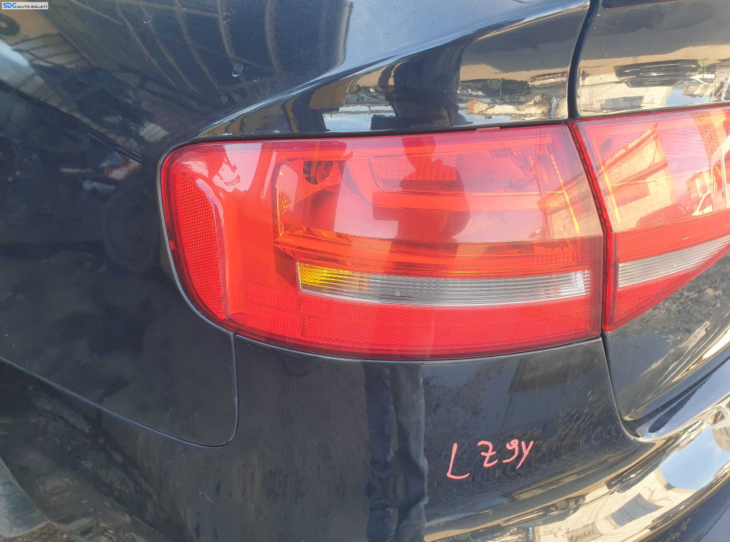 Tripla Stop Lampa Stanga de pe Aripa Caroserie Audi A4 B8 B8.5 Berlina Sedan FL Facelift 2012 - 2015 [K3519]
