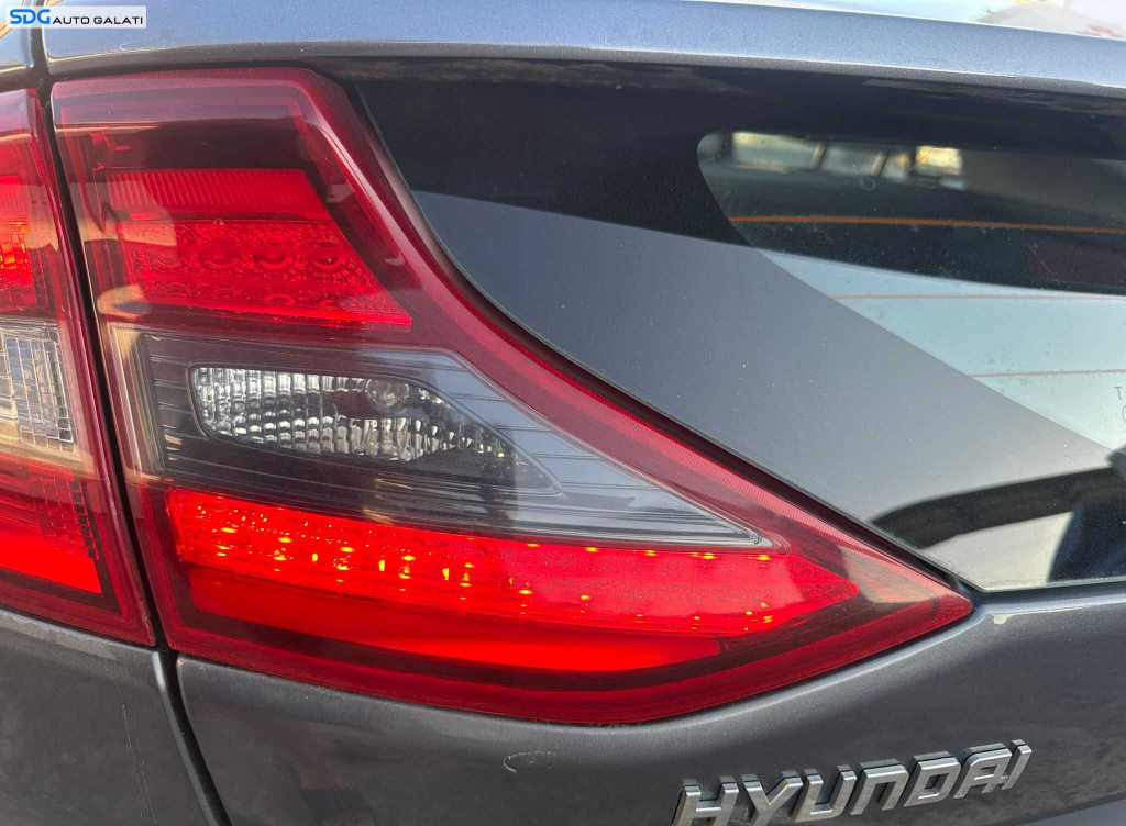 Tripla Stop Lampa Stanga de pe Haion Haion Portbagaj Hyundai Ioniq 2016 - 2019 [K6486]