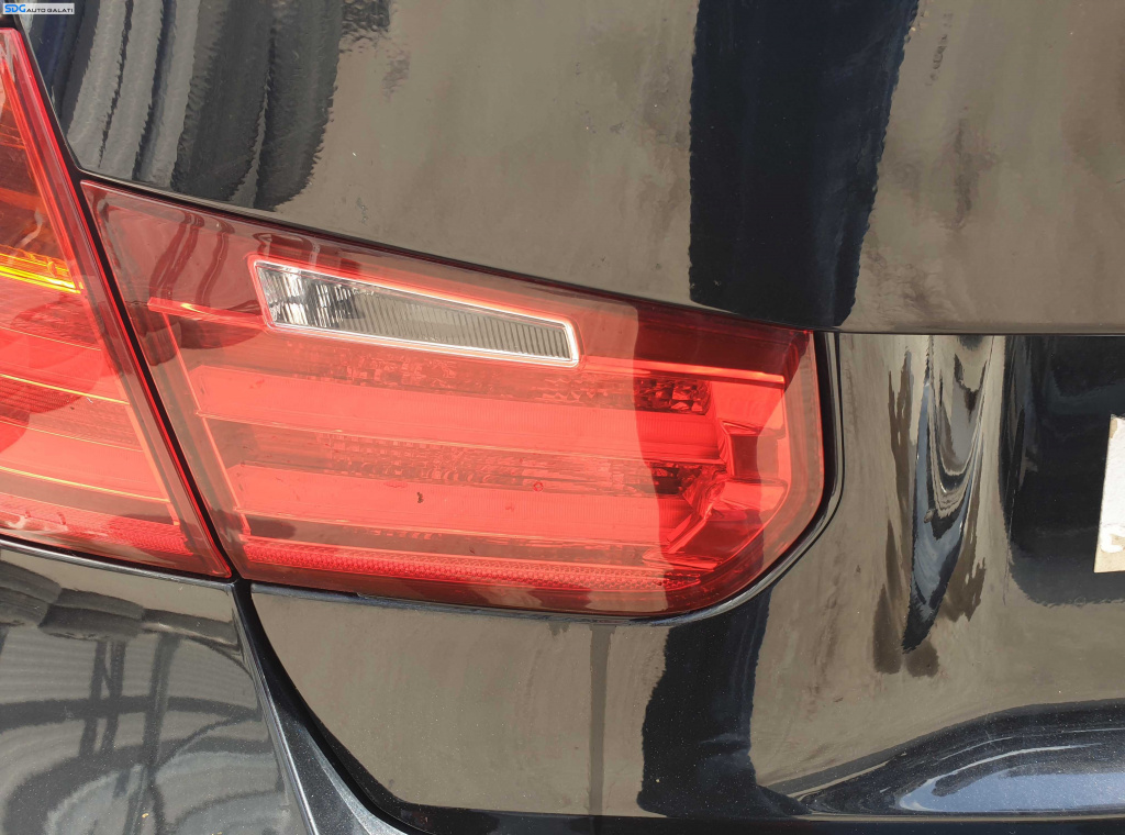 Tripla Stop Lampa Stanga de pe Haion Haion Portbagaj BMW Seria 3 F30 Sedan Berlina NFL Non Facelift 2011 - 2014 [K6665]