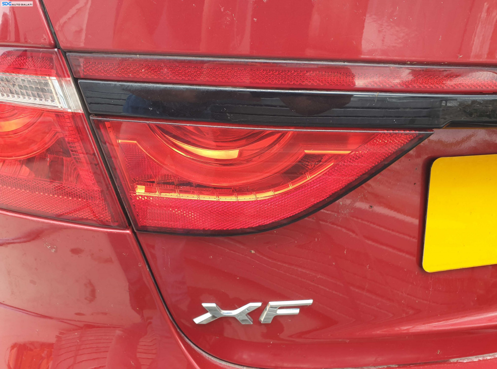 Tripla Stop Lampa Stanga de pe Haion Haion Portbagaj Jaguar XF X260 2015 - 2020 [K6101]