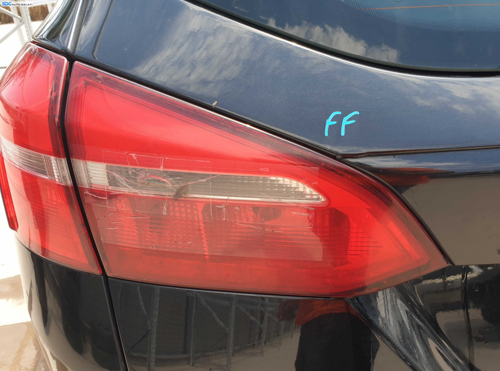 Tripla Stop Lampa Stanga de pe Haion Haion Portbagaj Ford Focus 3 Break Combi FL Facelift 2014 - 2018 [K6420]
