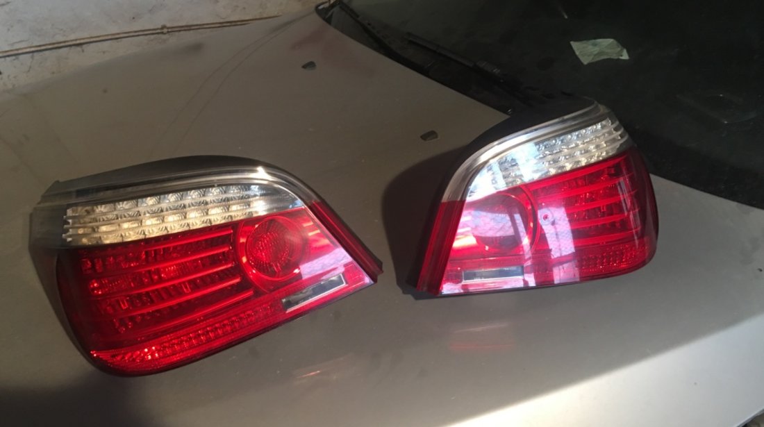 Triple Tripla stopuri spate stanga dreapta Bmw e60 Facelift Full led