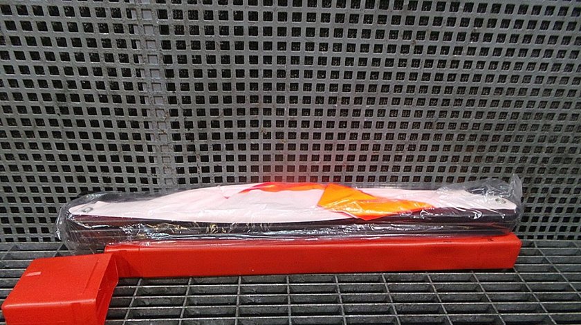 TRIUNGHI REFLECTORIZANT BMW SERIA 5 E 60 --- (2007 - 2010)