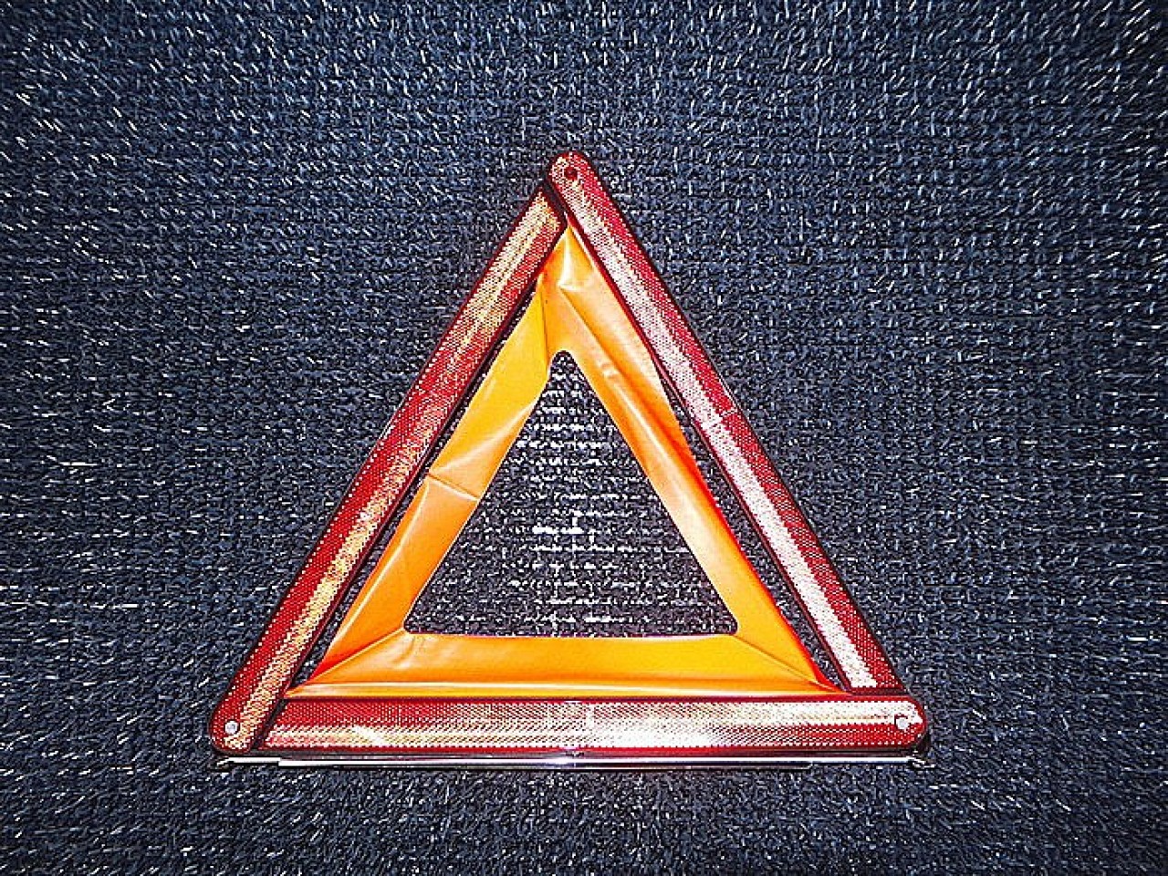 TRIUNGHI REFLECTORIZANT MERCEDES A-CLASS