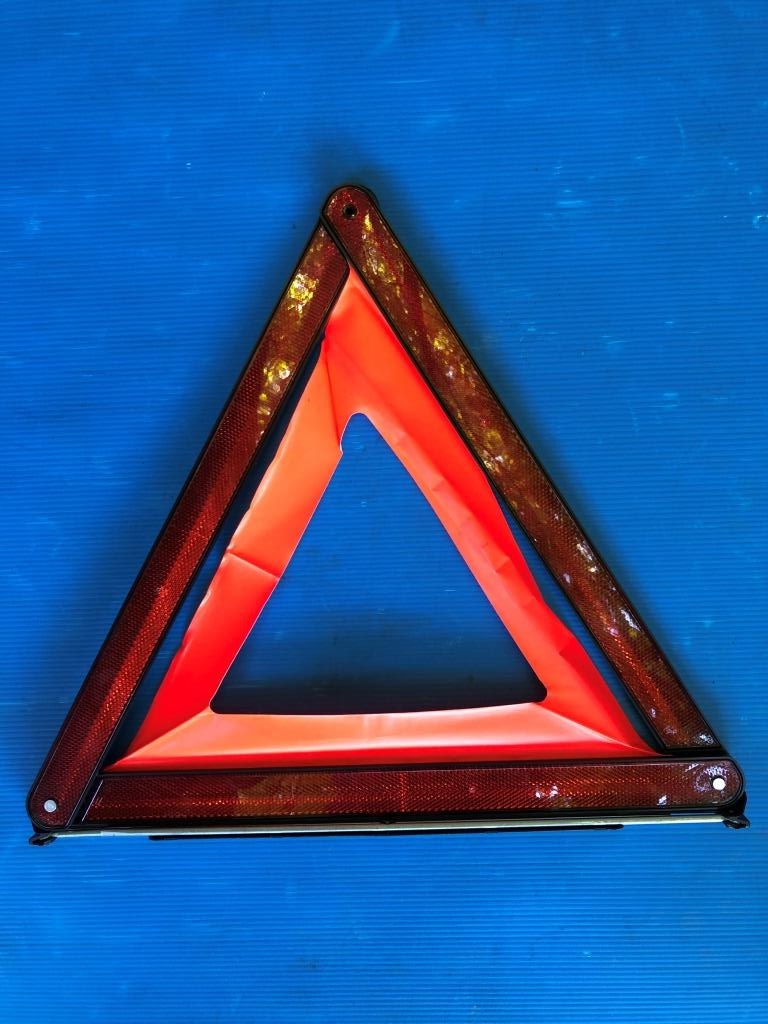 Triunghi reflectorizant Mercedes B Class w245 2005