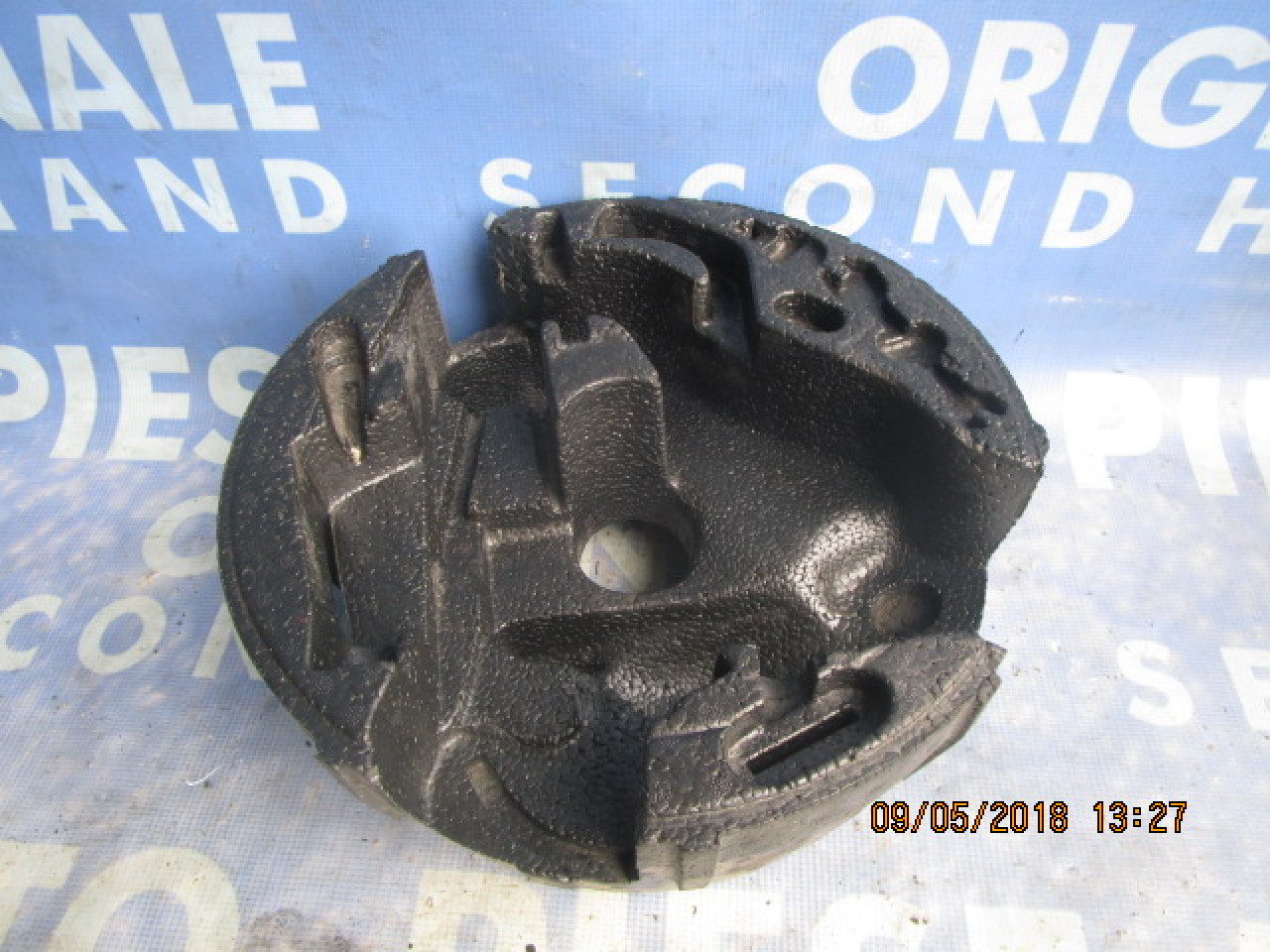 Trusa scule Audi A3 ; 8L0012109