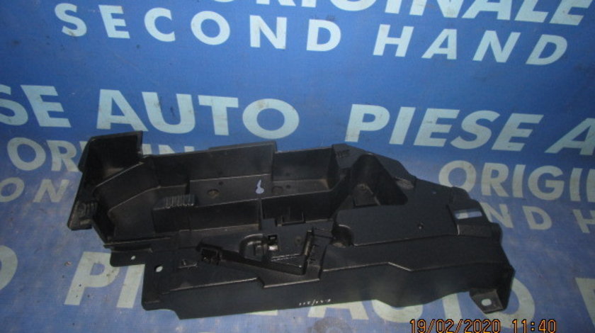 Trusa scule BMW E46 2002; 8232581