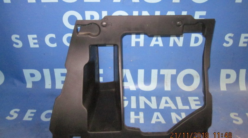 Trusa scule Mercedes M420 W164; 1648400025 (suport trusa prim-ajutor)