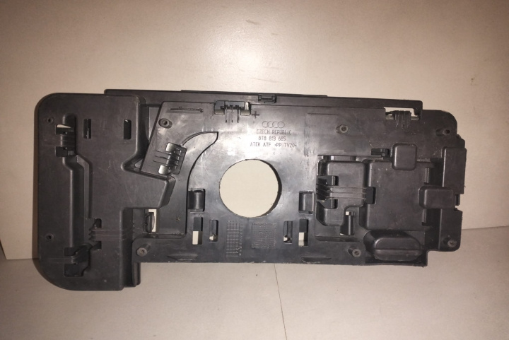 Trusa Suport Cheie Roti de la Roata Rezerva 8T8813685 Audi A5 8T [facelift] [2011 - 2016]