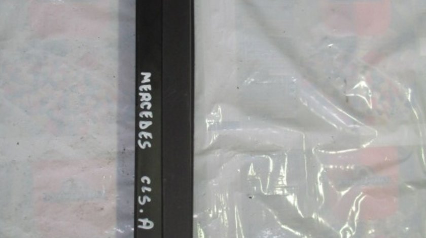 TRUSA TRIUNGHI REFLECTORIZANT COD 1688990814 MERCEDES A-CLASS W168 FAB. 1999 - 2004 ⭐⭐⭐⭐⭐