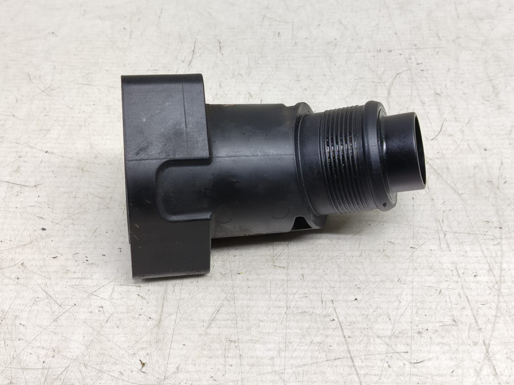 Tub admisie 04l131111t 1.6 tdi CLHA Volkswagen VW Golf 7 [2012 - 2017] 1.6 tdi CLHA