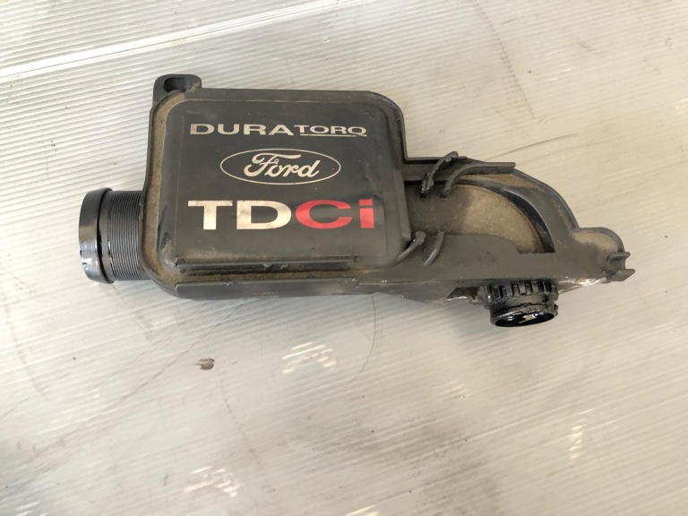 Tub admisie 1.4 tdci ford fiesta fusion 9647507680