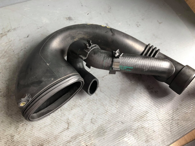 Tub admisie aer 320 d 2.0 d 136 cp bmw serie 3 e46 serie 5 e39 13712247394