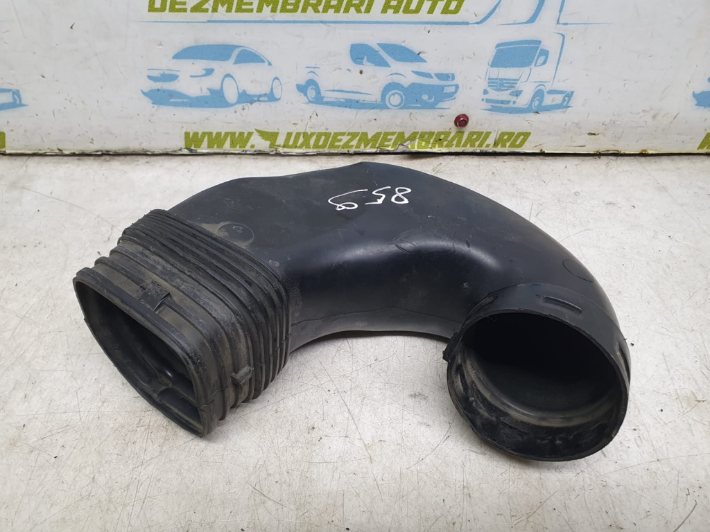 Tub admisie aer 3c0129618d 1.6 tdi CAYC Volkswagen VW Passat B7 [2010 - 2015]