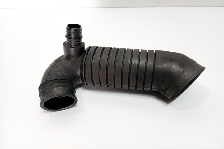 Tub admisie aer 8D0129615J Volkswagen VW Passat B5 [1996 - 2000]