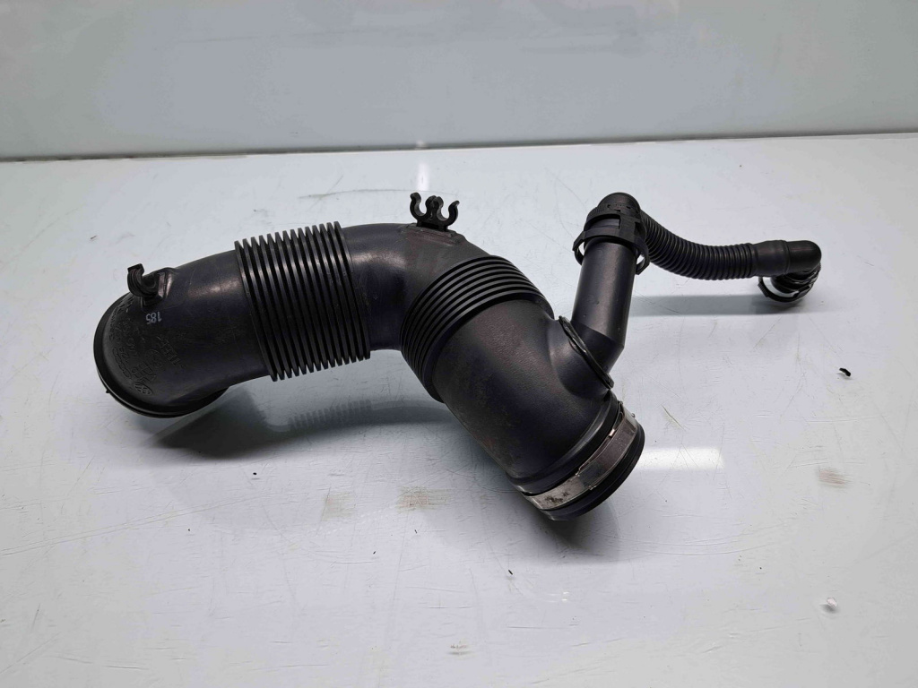 Tub admisie aer Audi A3 Sportback (8PA) [Fabr 2004-2013] Facelift 3C0129654M 1.6 TDI CAYC 77KW / 105CP
