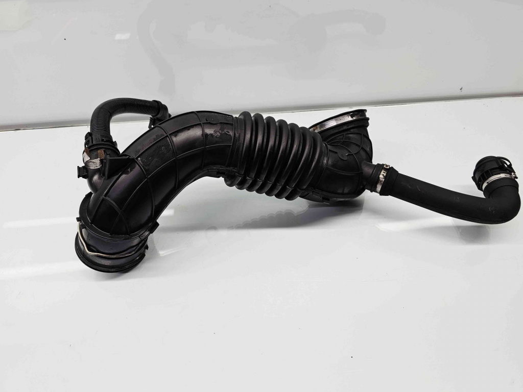 Tub admisie aer Bmw 1 (F20, F21) [Fabr 2