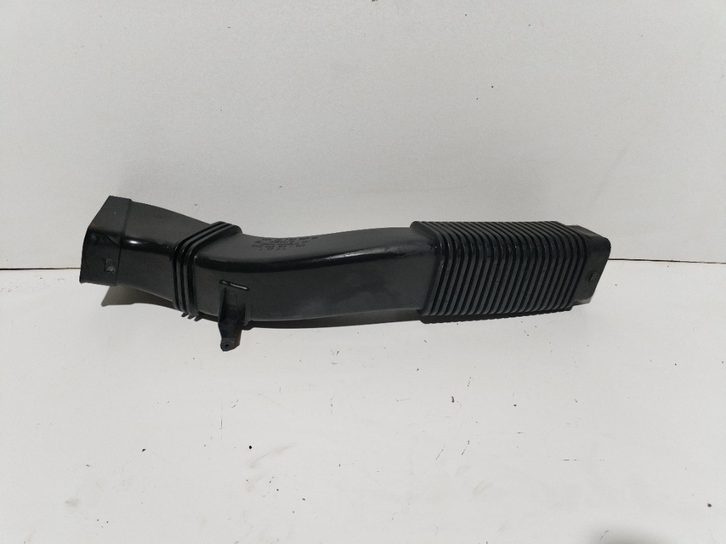 Tub Admisie aer BMW Seria 5 F10 7811597