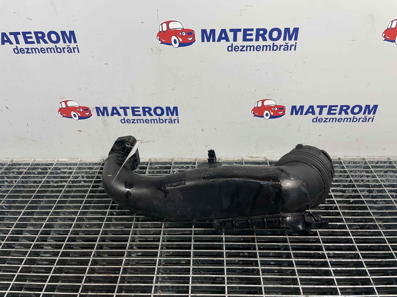 TUB ADMISIE AER DACIA DUSTER 1.5 DCI - (2010 2013)