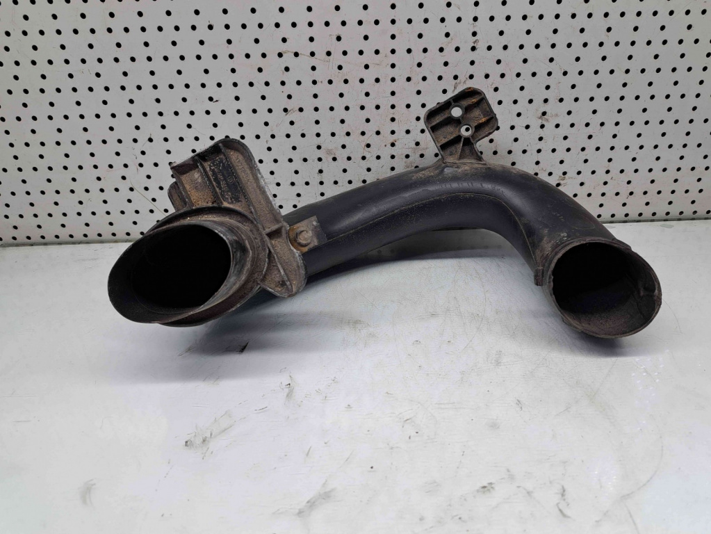 Tub admisie aer Peugeot 3008 [Fabr 2009-2016] 2.0 2015 9680957080