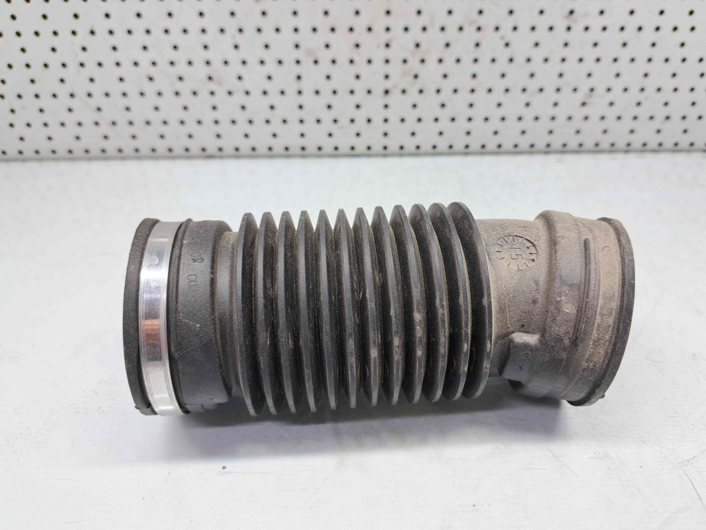 Tub admisie aer Peugeot 3008 [Fabr 2009-2016] 2.0 2015 9675087480