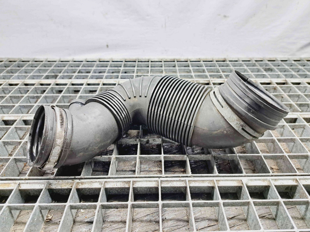Tub admisie aer Volkswagen Passat B6 (3C2) [Fabr 2005-2010] 3C0129654P 2.0 TDI BMR 2.0 TDI BMR 125KW / 170CP