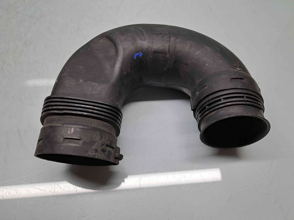 Tub admisie aer Volkswagen Passat B7 (362) [Fabr 2010-2014] 1K0129618BQ 1.6 TDI CAYC 77KW / 105CP