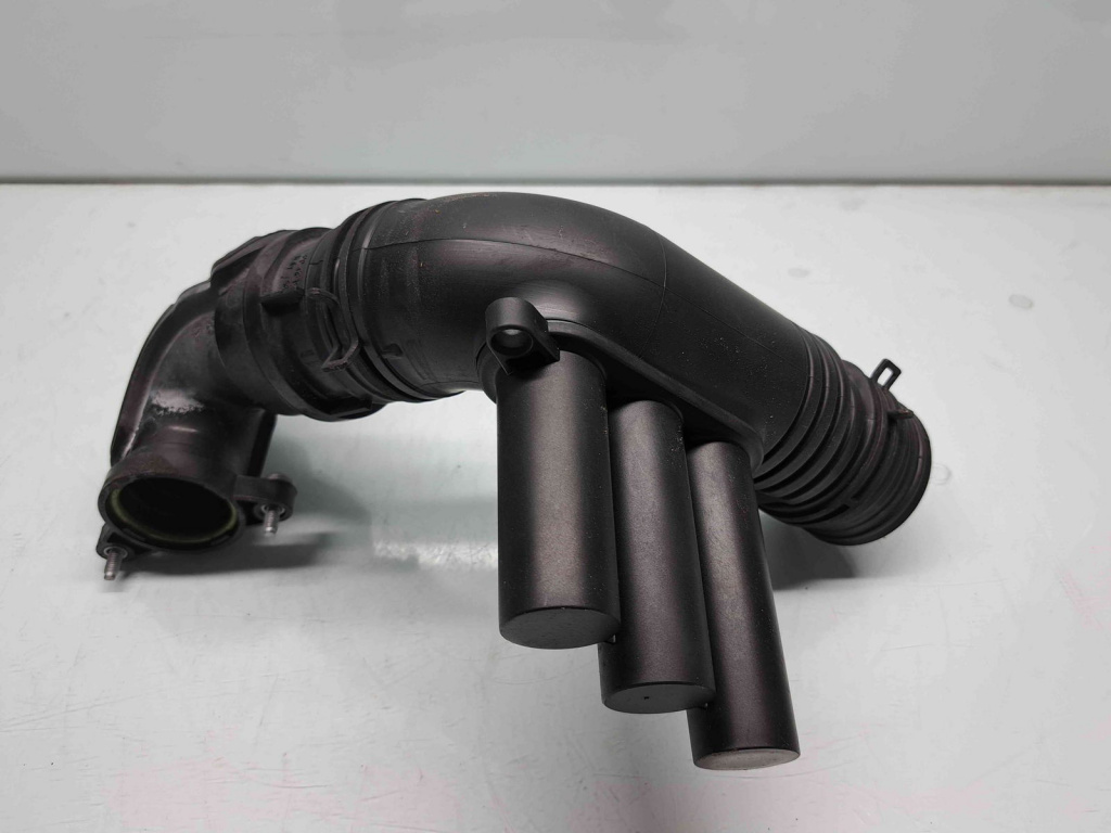 Tub admisie aer Volkswagen Polo (6R) [Fabr 2009-2016] 04E129651C 1.4 TSI CZDA 110KW / 150CP