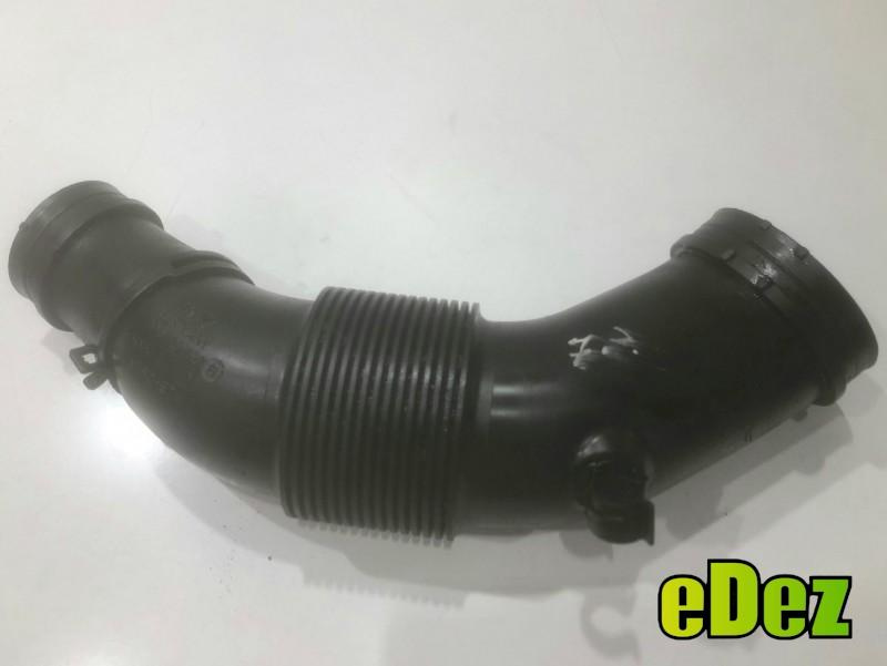 Tub admisie aer Volkswagen Touareg 2 (2010-2015) [7P] 3.0 tdi CRCA 245 cp 7P0129627B