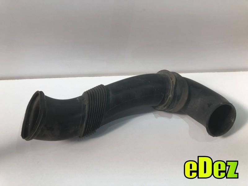 Tub admisie aer Volkswagen Touareg (2002-2006) 2.5 tdi 7l6129752a