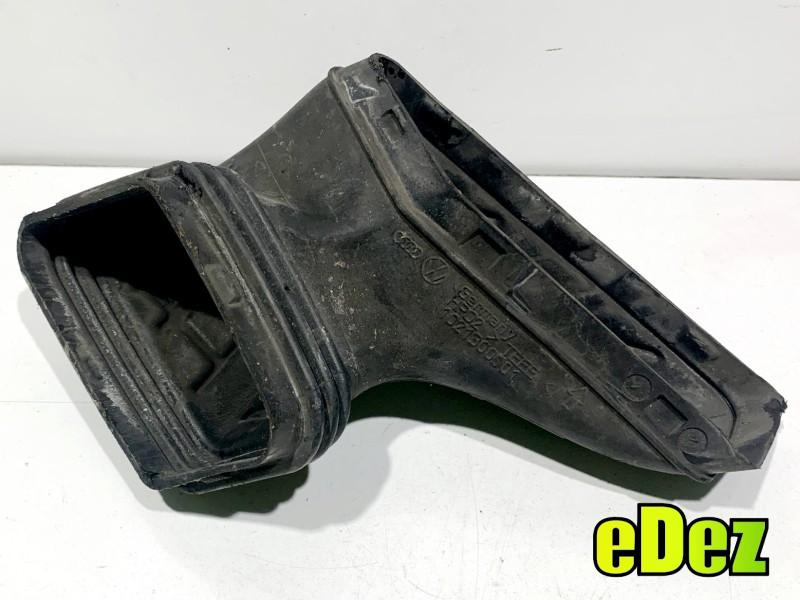 Tub admisie / deflector aer Audi A5 (2007-2011) [8T3] 2.0 tdi CAGA 1021300S01