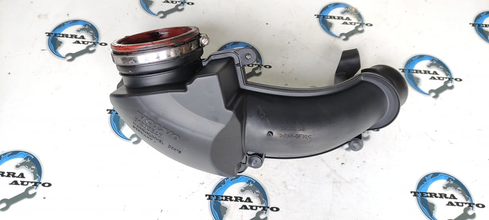Tub admisie turbina Volvo S60 II 2.0 D cod: 31293547